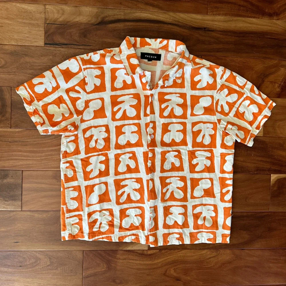 PacSun Orange Beach Resort Button Down Shirt size Small